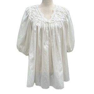 SEBASTIEN JAMES CREAM COTTON/SILK LOOSE FITTING BLOUSE WITH FLORAL LACE YOKE